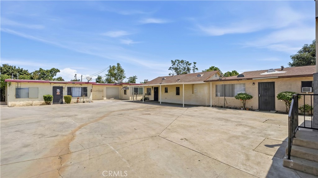 11133 Klingerman St Property Photo 4