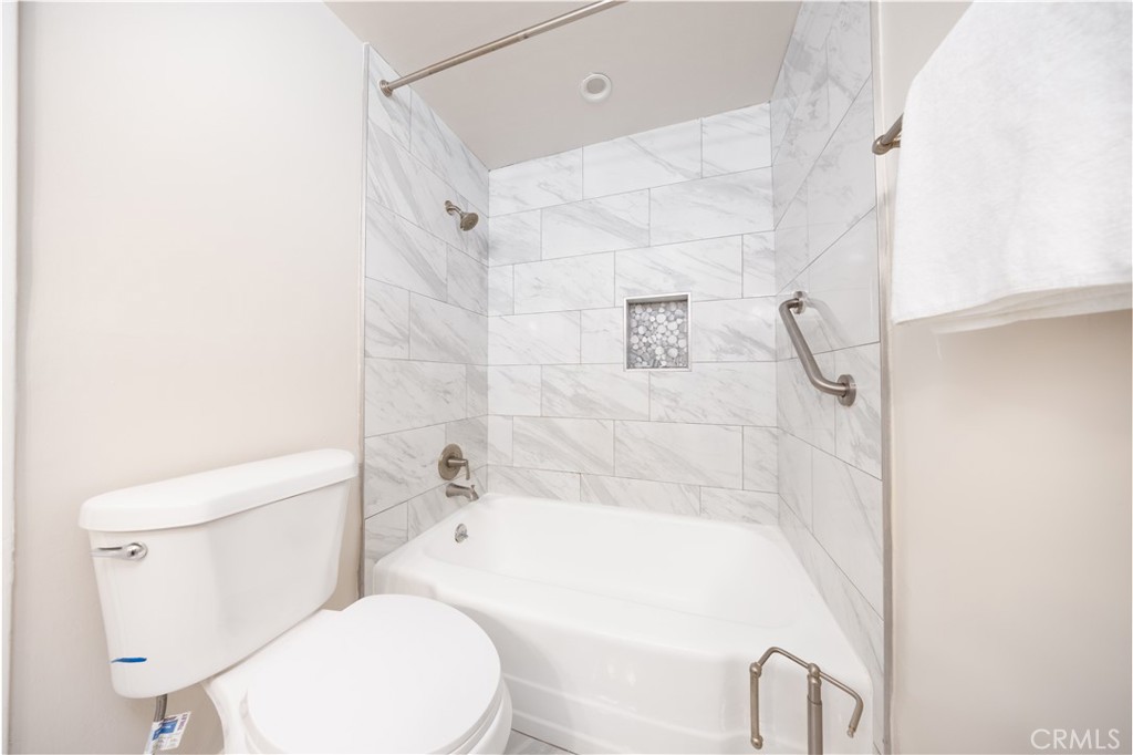 440 E Merced Avenue Property Photo 12