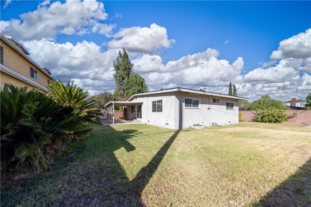 440 E Merced Avenue Property Photo 13