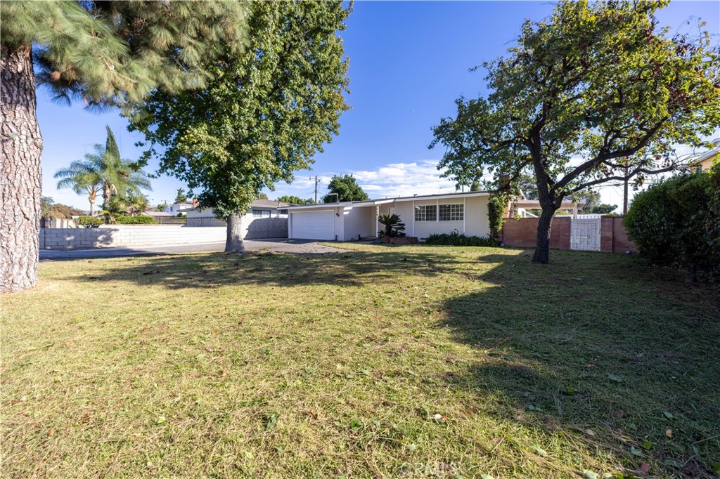 440 E Merced Avenue Property Photo 15