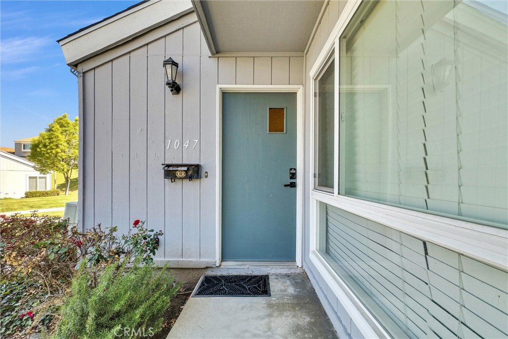 1047 Canyon Spring Lane Property Photo 2