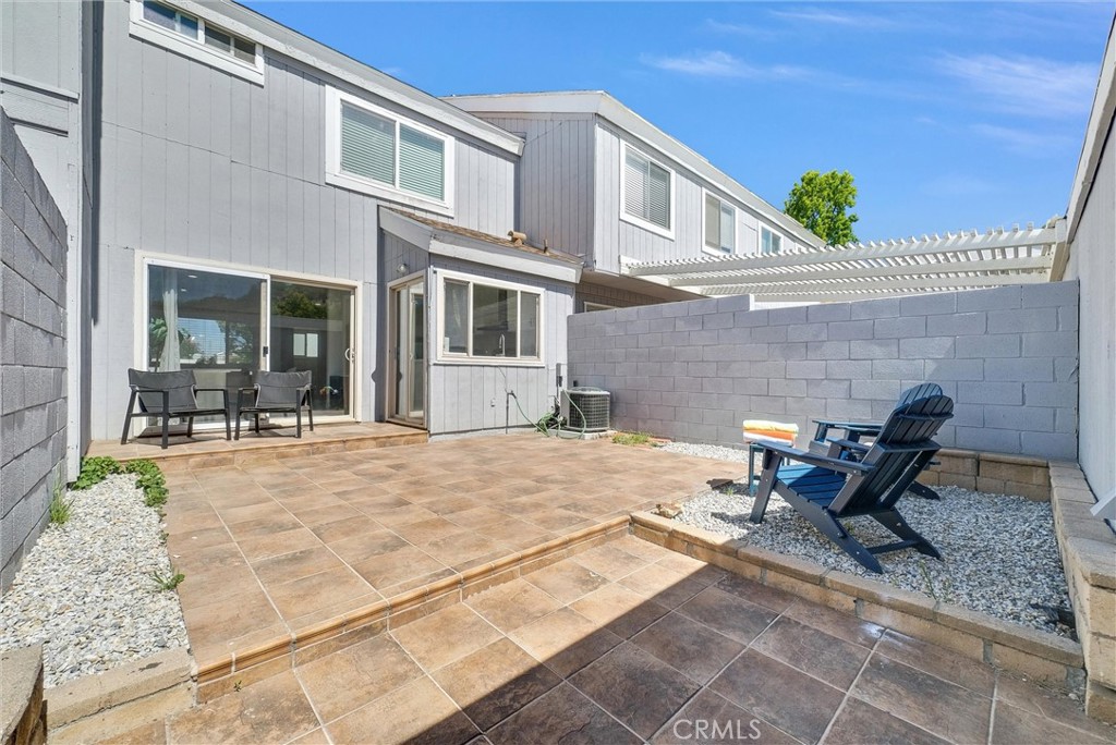 1047 Canyon Spring Lane Property Photo 14