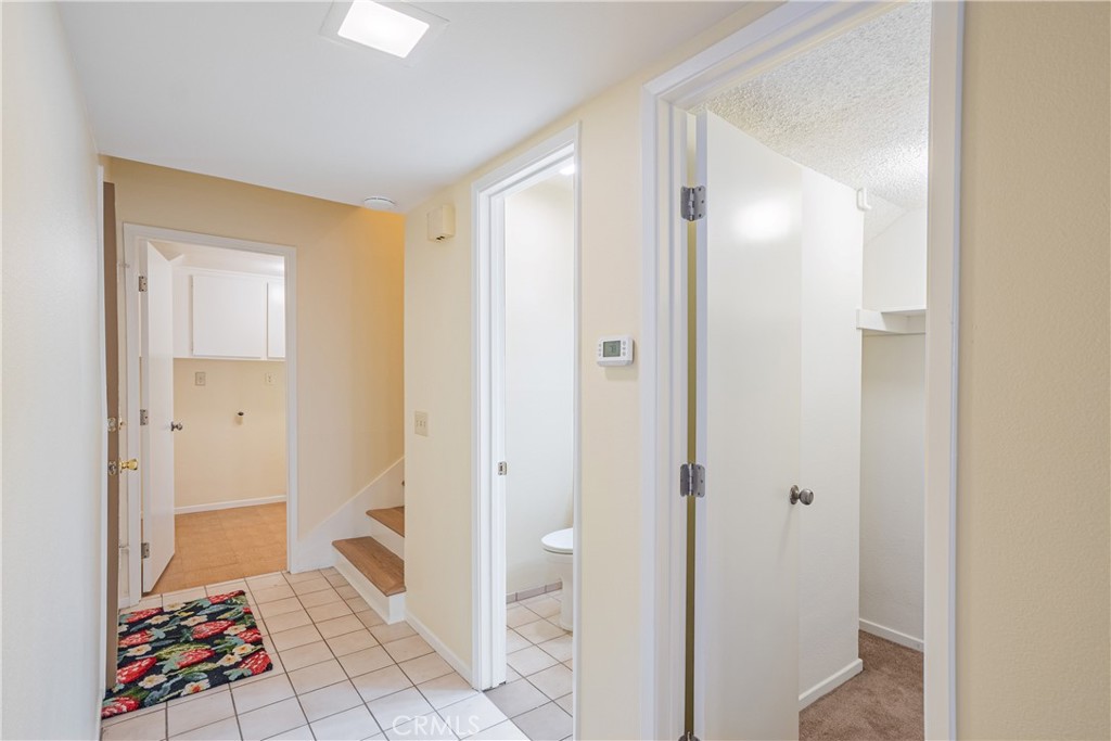 1008 Las Lomas Unit C Property Photo 14