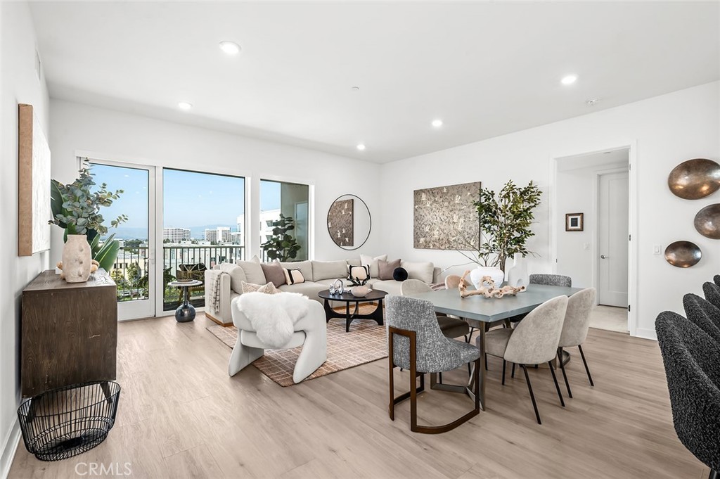3604 Rivington Property Photo 3
