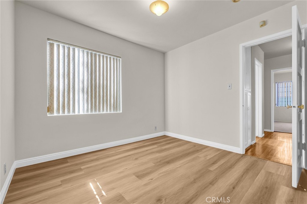1404 Violeta Property Photo 8