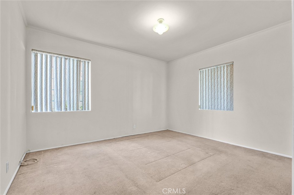 1404 Violeta Property Photo 10
