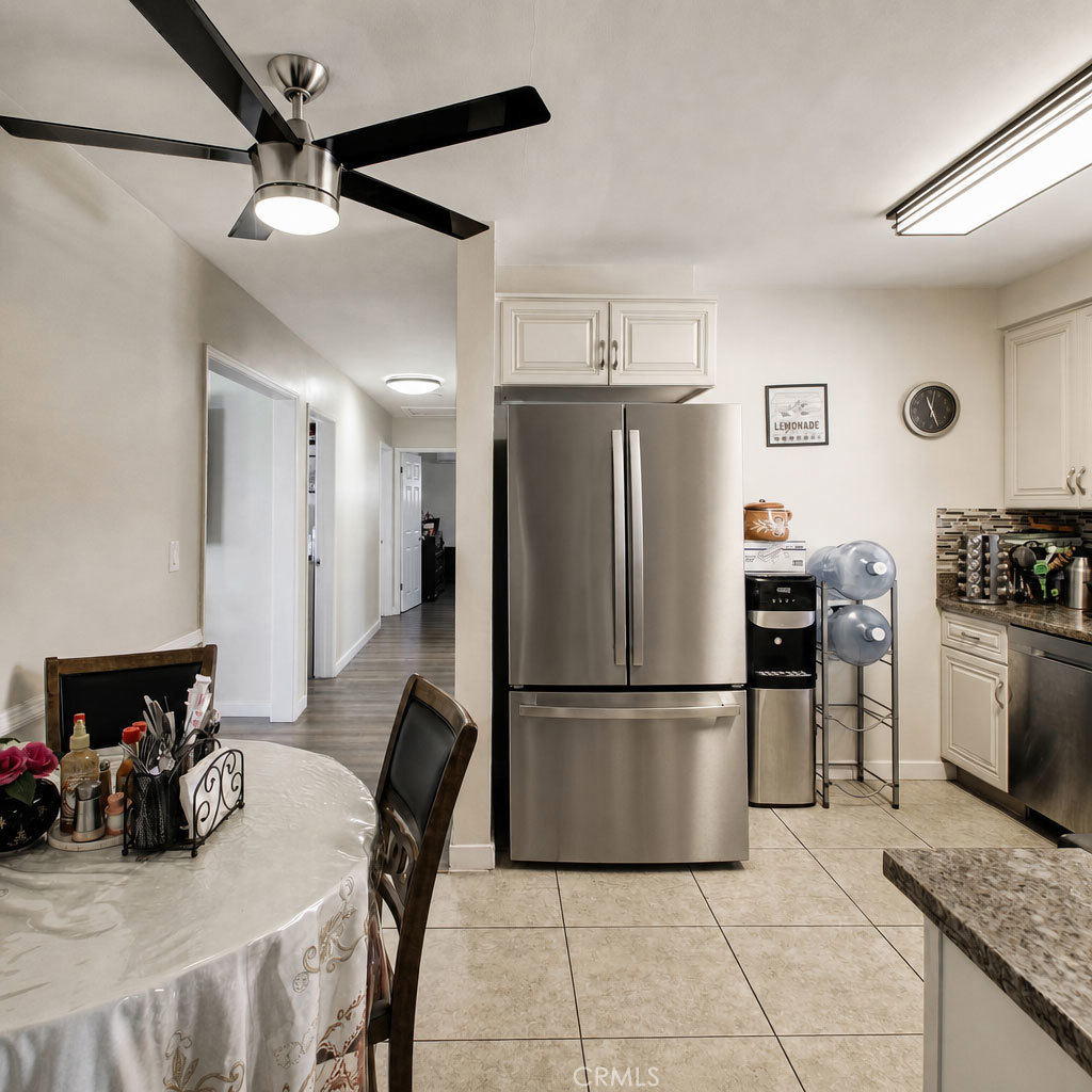 12205 S Halldale Property Photo 12