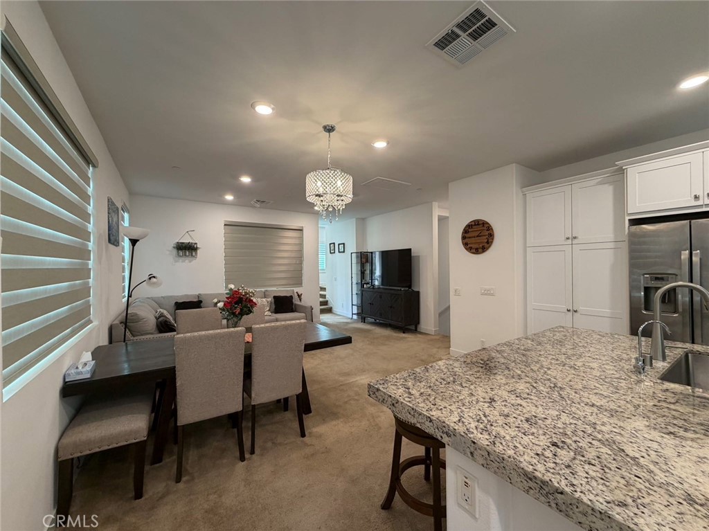 1623 W Glendon Property Photo 10
