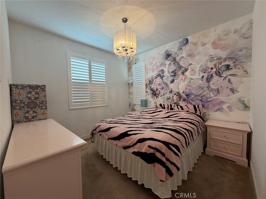 1623 W Glendon Property Photo 13