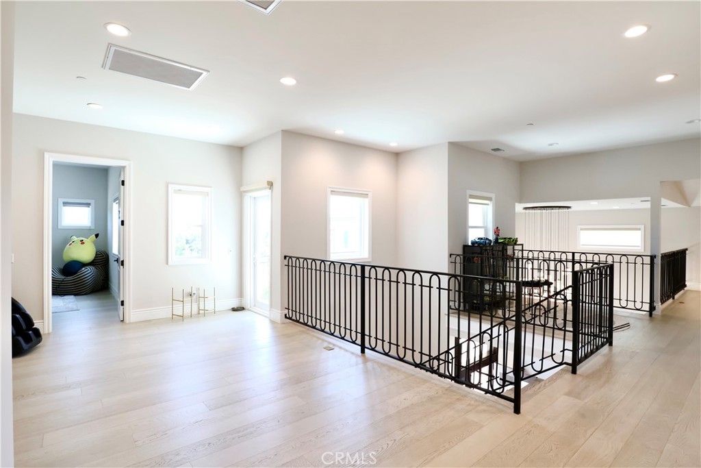 1330 Waterbrook Property Photo 20