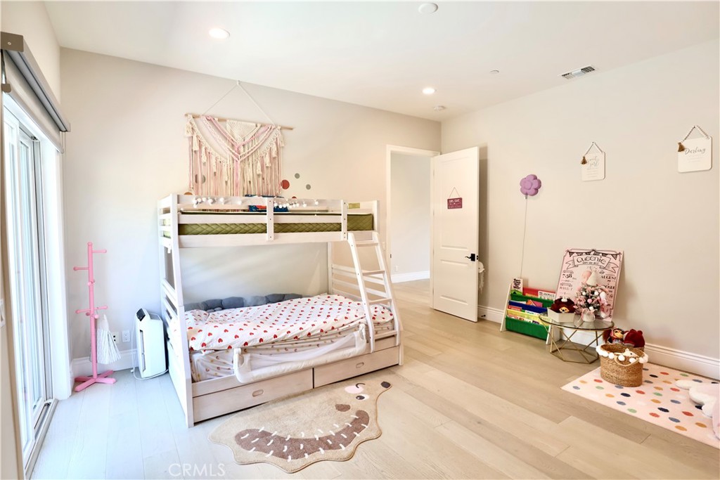 1330 Waterbrook Property Photo 32