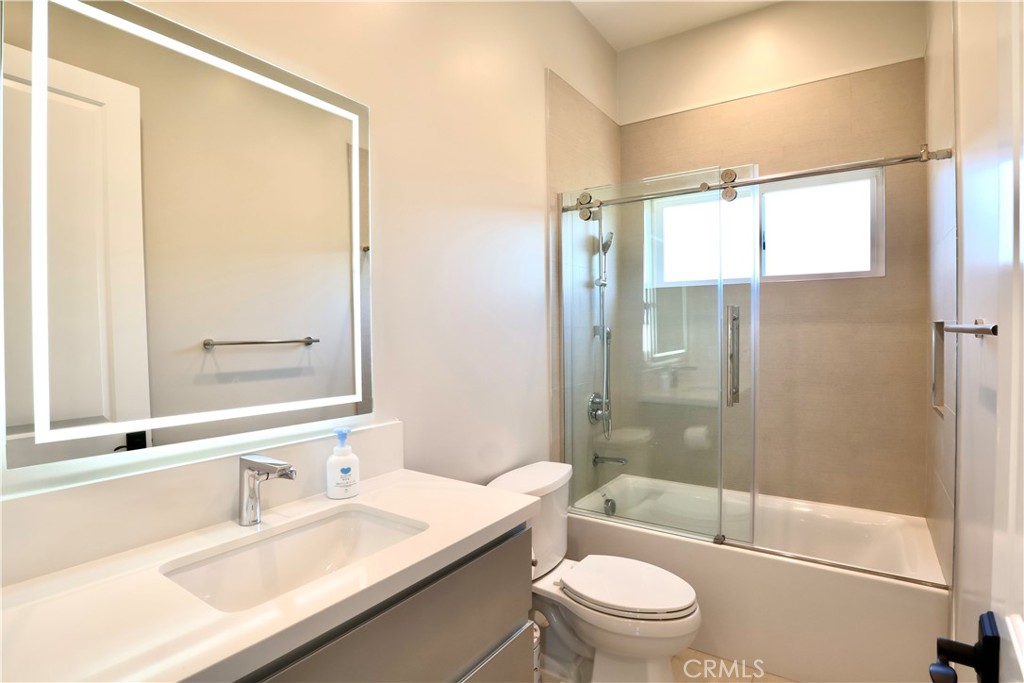 1330 Waterbrook Property Photo 33