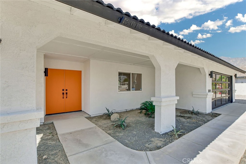 3015 E San Juan Property Photo 4