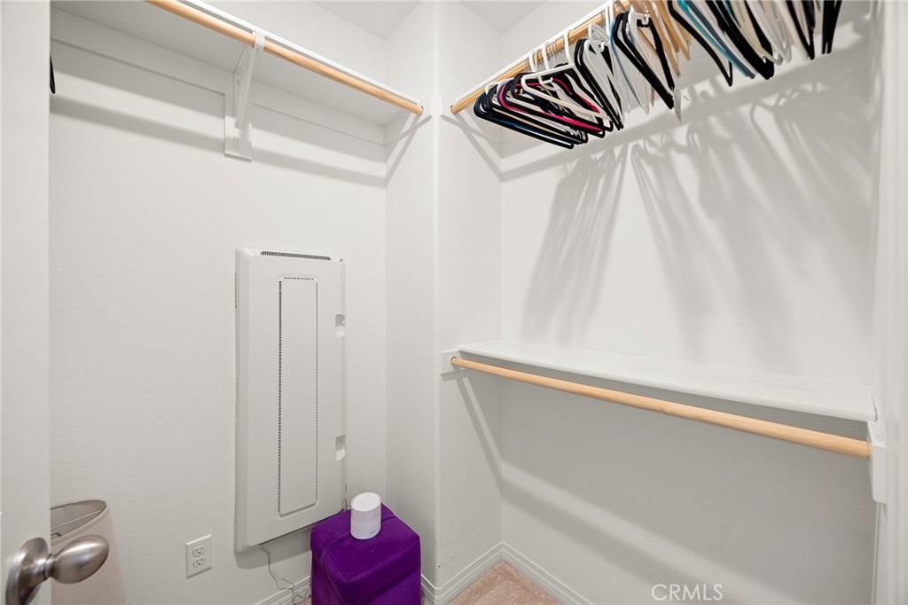 17687 Comfrey Dr Property Photo 20