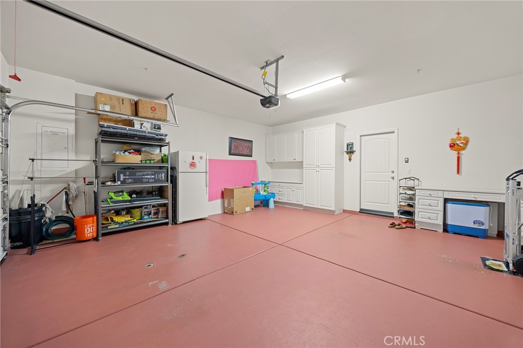 17687 Comfrey Dr Property Photo 26