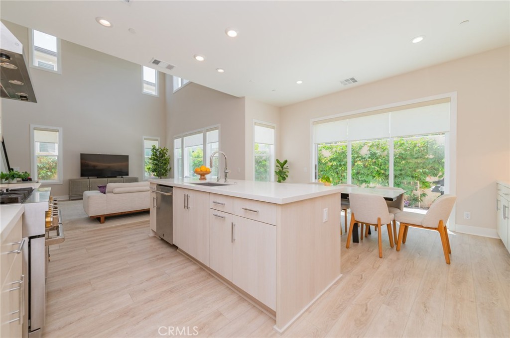 111 Longden Property Photo 10