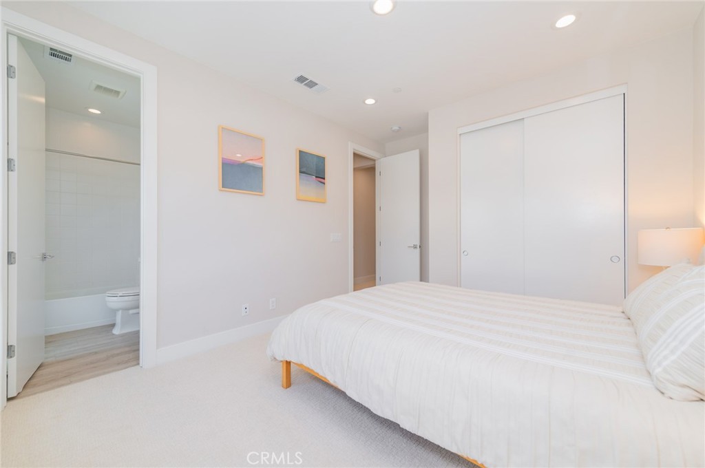111 Longden Property Photo 23