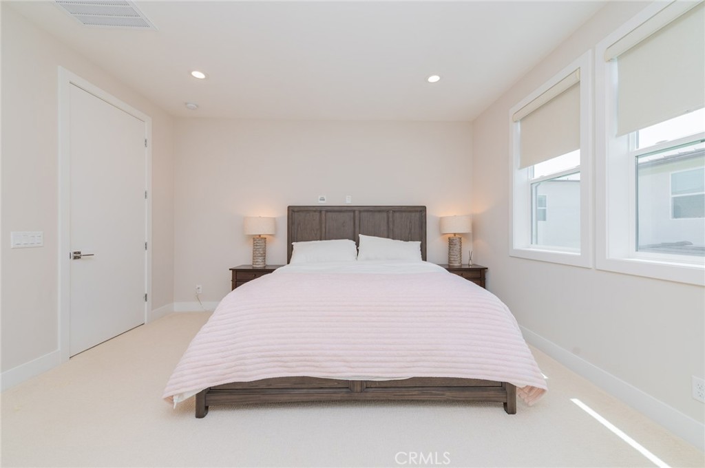 111 Longden Property Photo 25