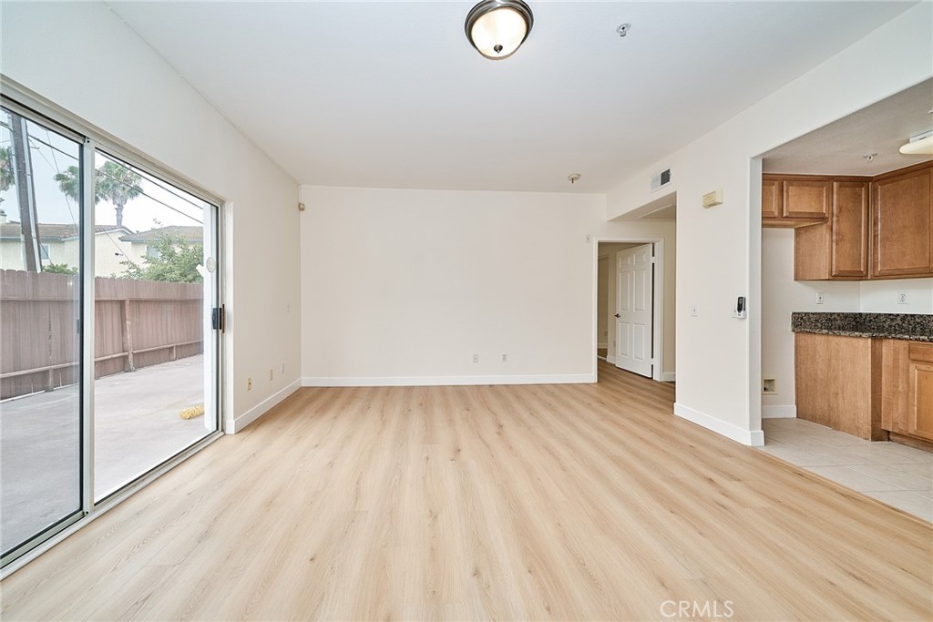 120 N Moore 103 Property Photo 16