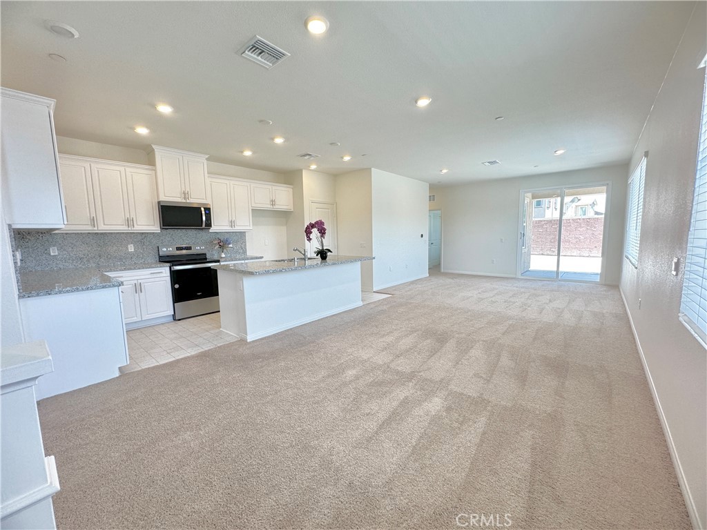 16197 Alamo Court Property Photo 6