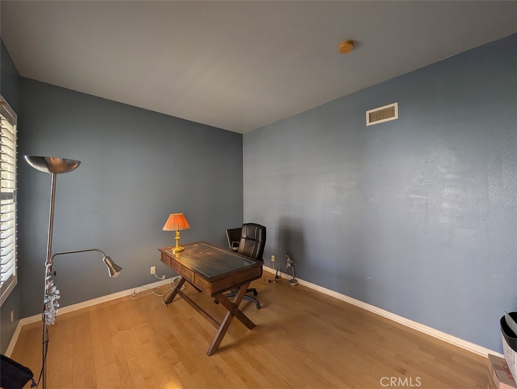18493 Stonegate Property Photo 4
