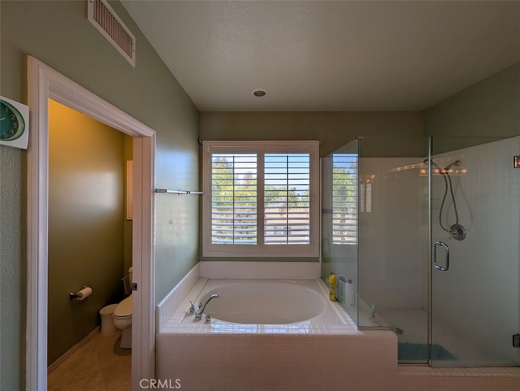 18493 Stonegate Property Photo 27