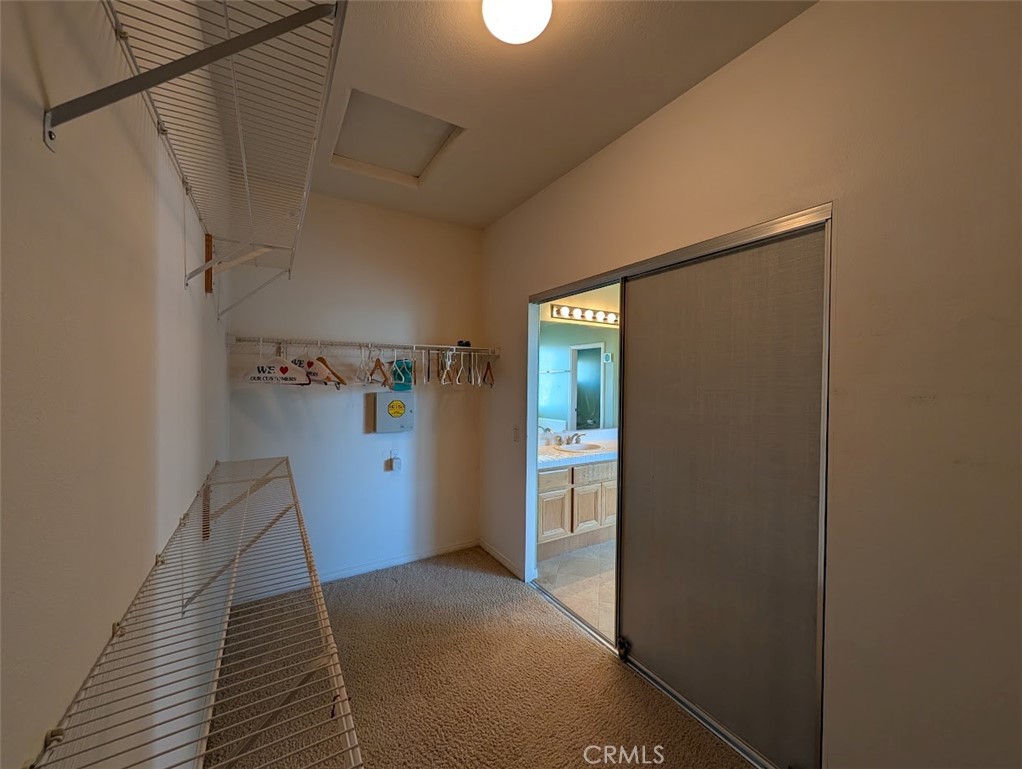 18493 Stonegate Property Photo 28