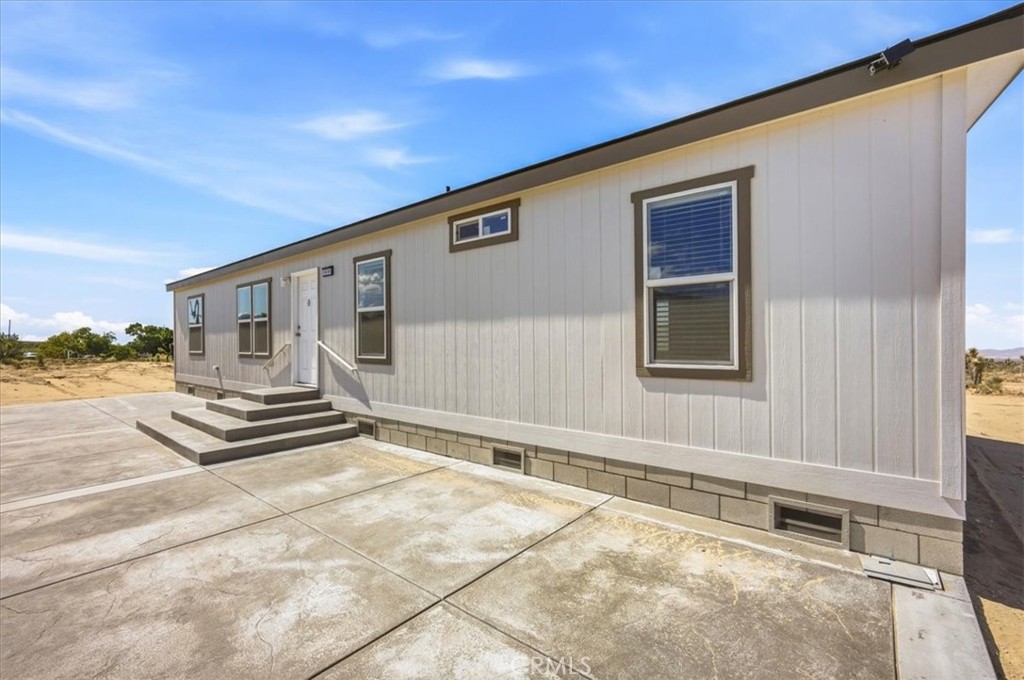 1646 Goss Road Property Photo 1