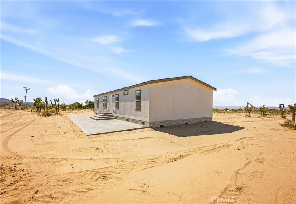 1646 Goss Road Property Photo 3