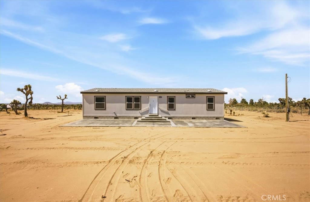 1646 Goss Road Property Photo 4