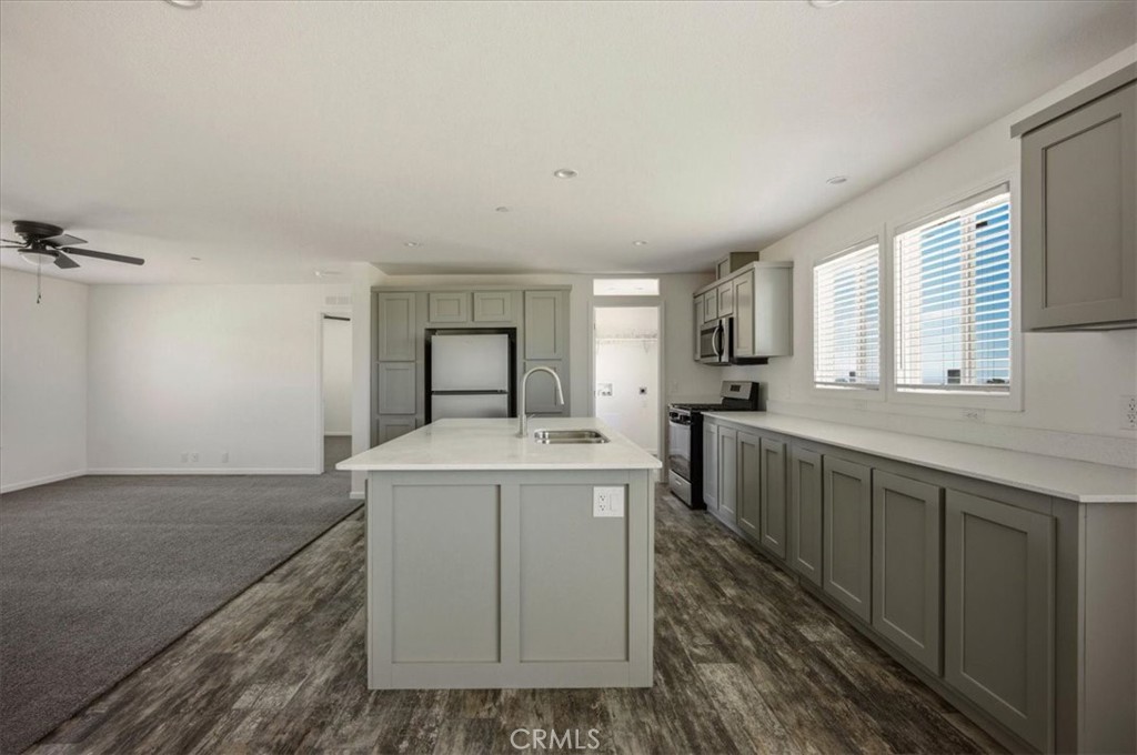1646 Goss Road Property Photo 10