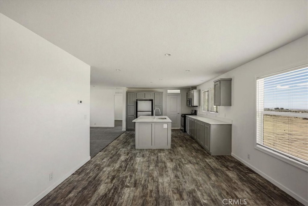1646 Goss Road Property Photo 15
