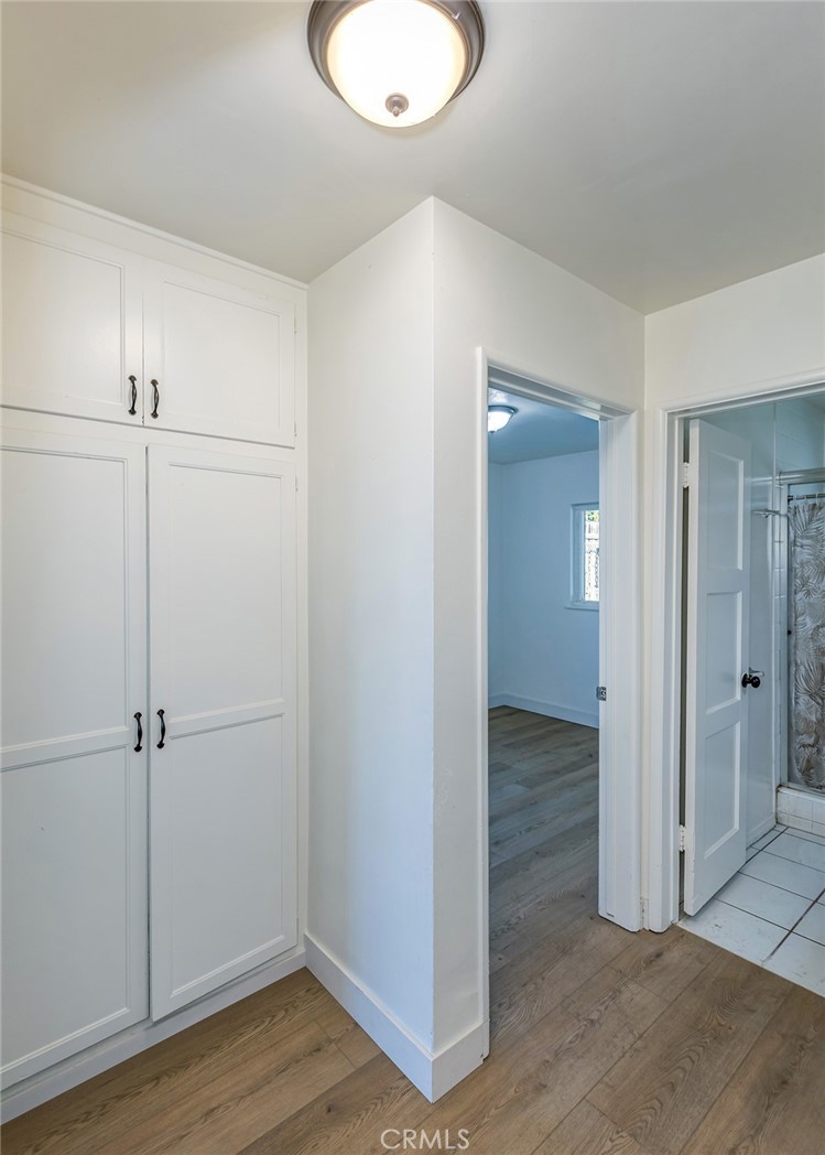 2416 Stanford Avenue Property Photo 17