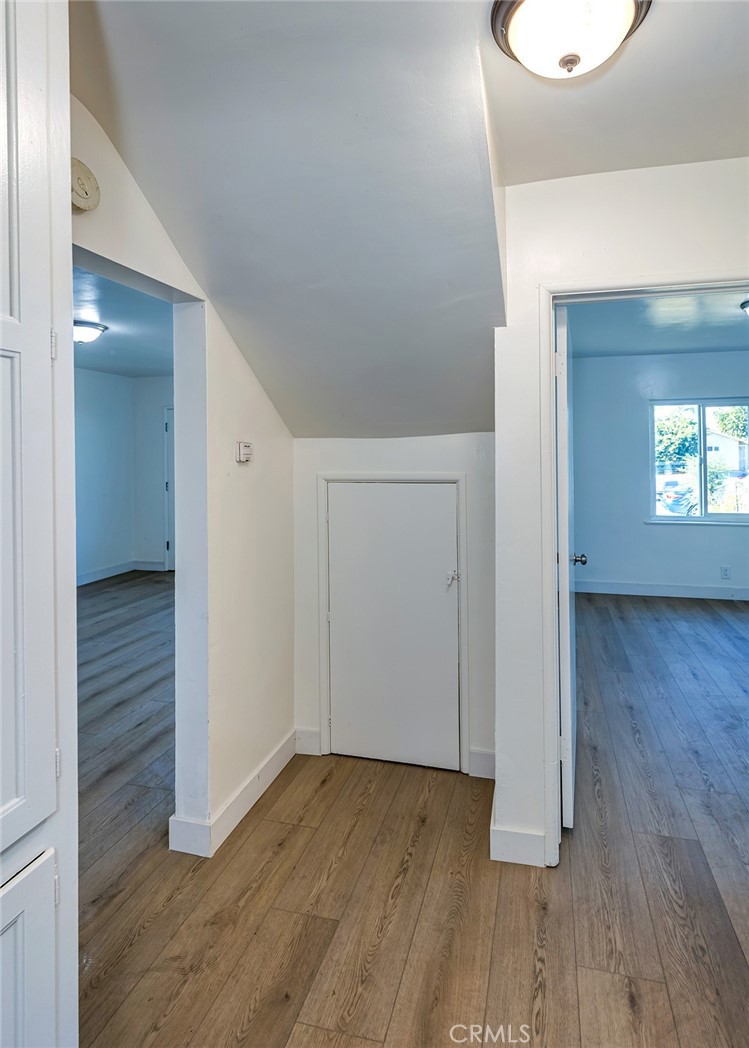 2416 Stanford Avenue Property Photo 18