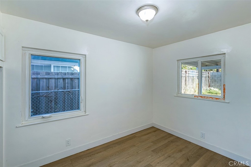 2416 Stanford Avenue Property Photo 19
