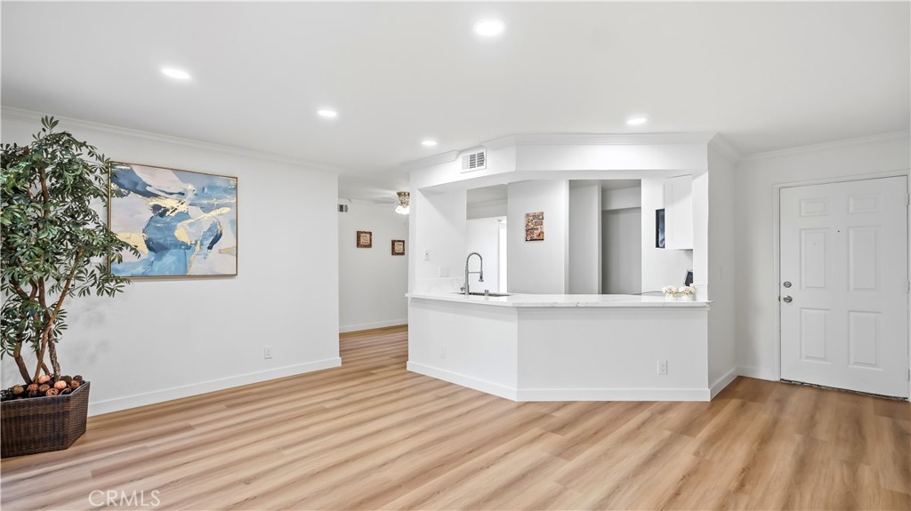 10655 Lemon Avenue 2608 Property Photo 4