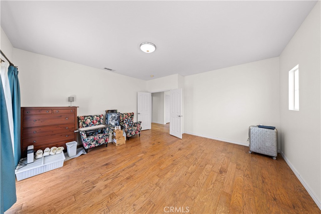 2563 N Falconer Property Photo 31