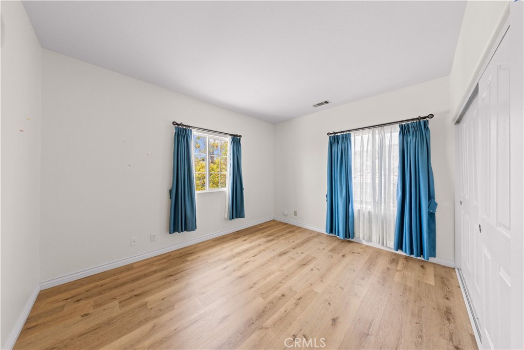 2563 N Falconer Property Photo 35