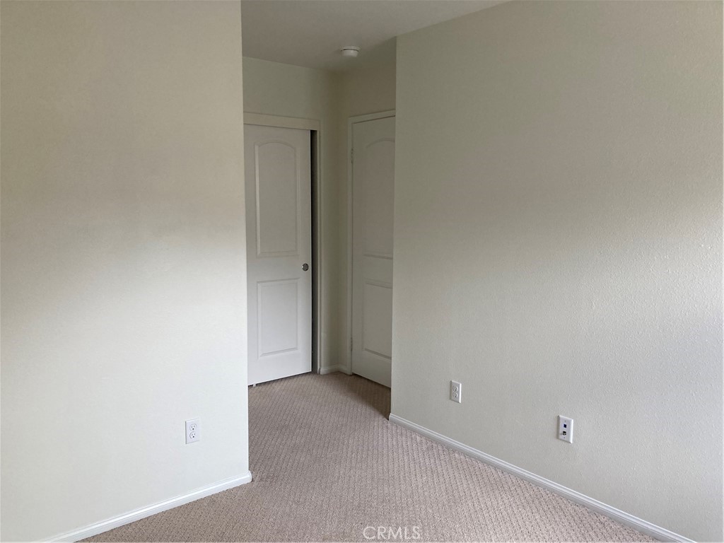 42744 Azure Street Property Photo 7