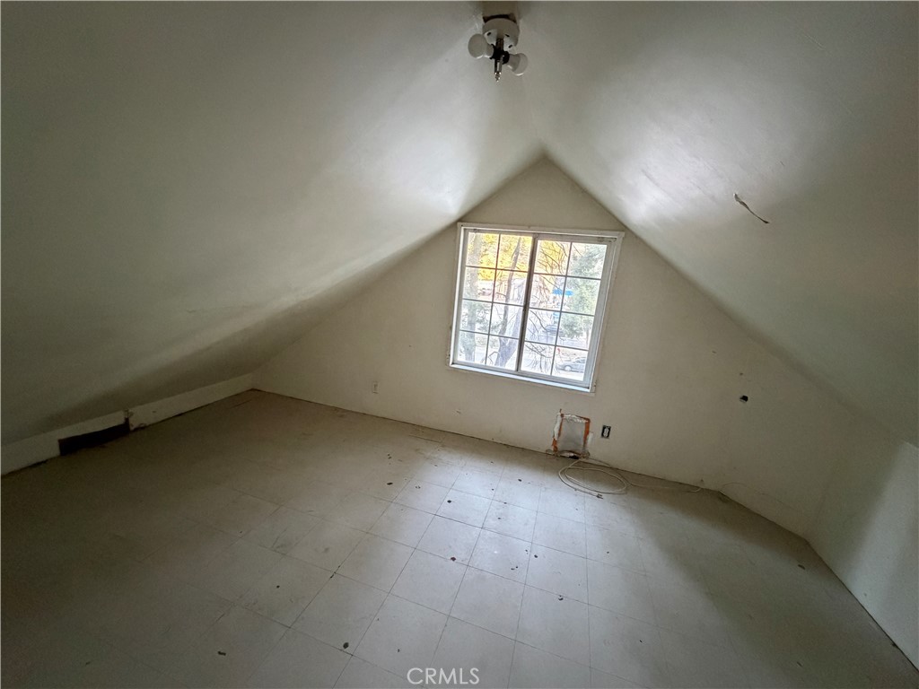 26626 Highway 18 Property Photo 10