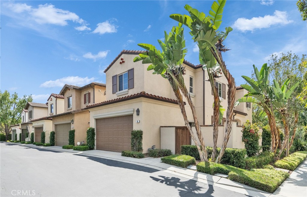 100 Alhambra Property Photo 2