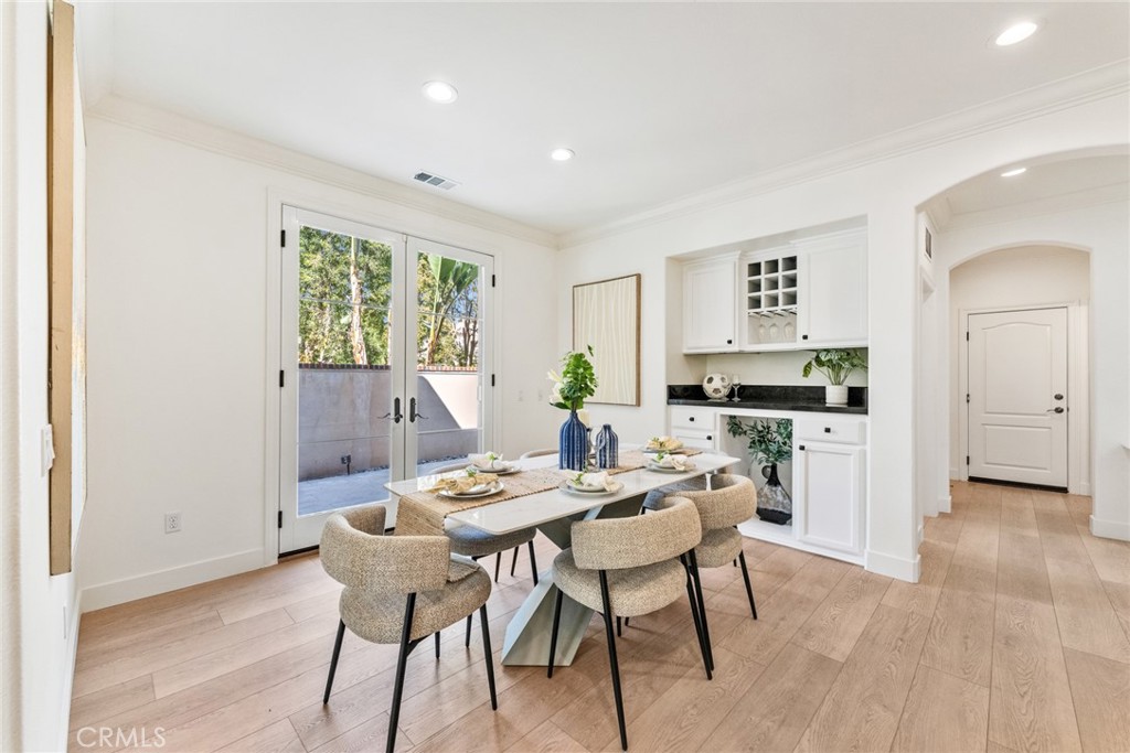 100 Alhambra Property Photo 19