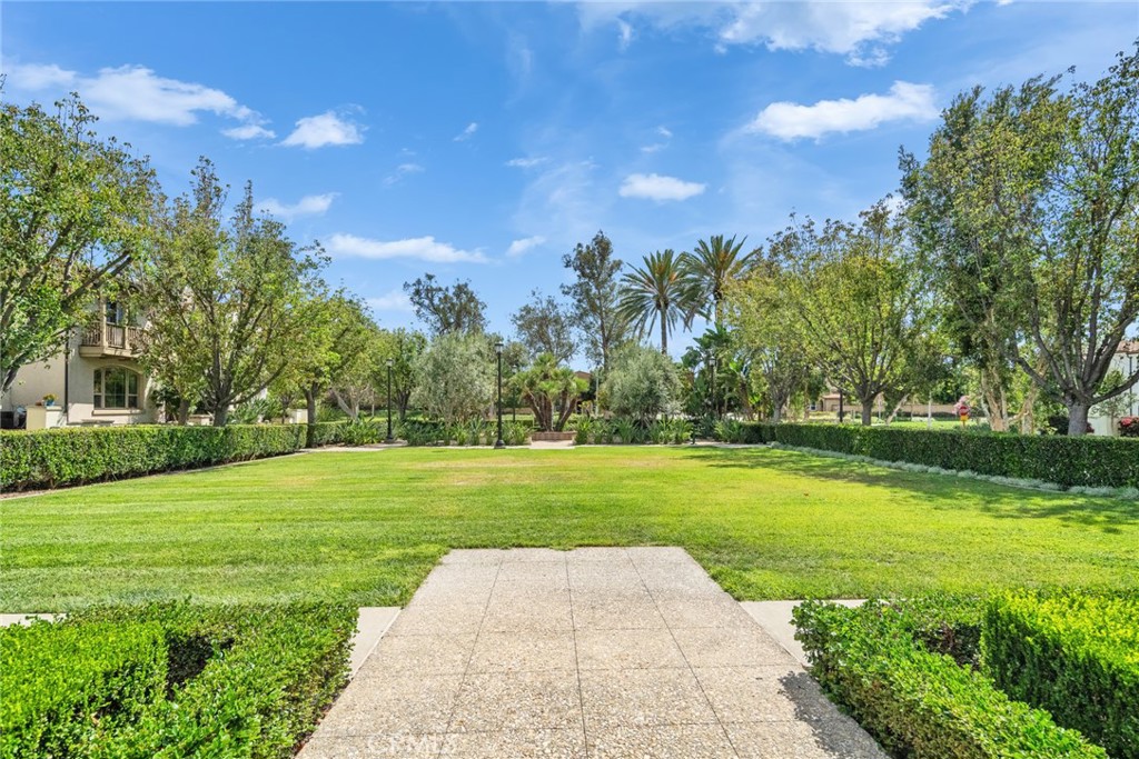 100 Alhambra Property Photo 22