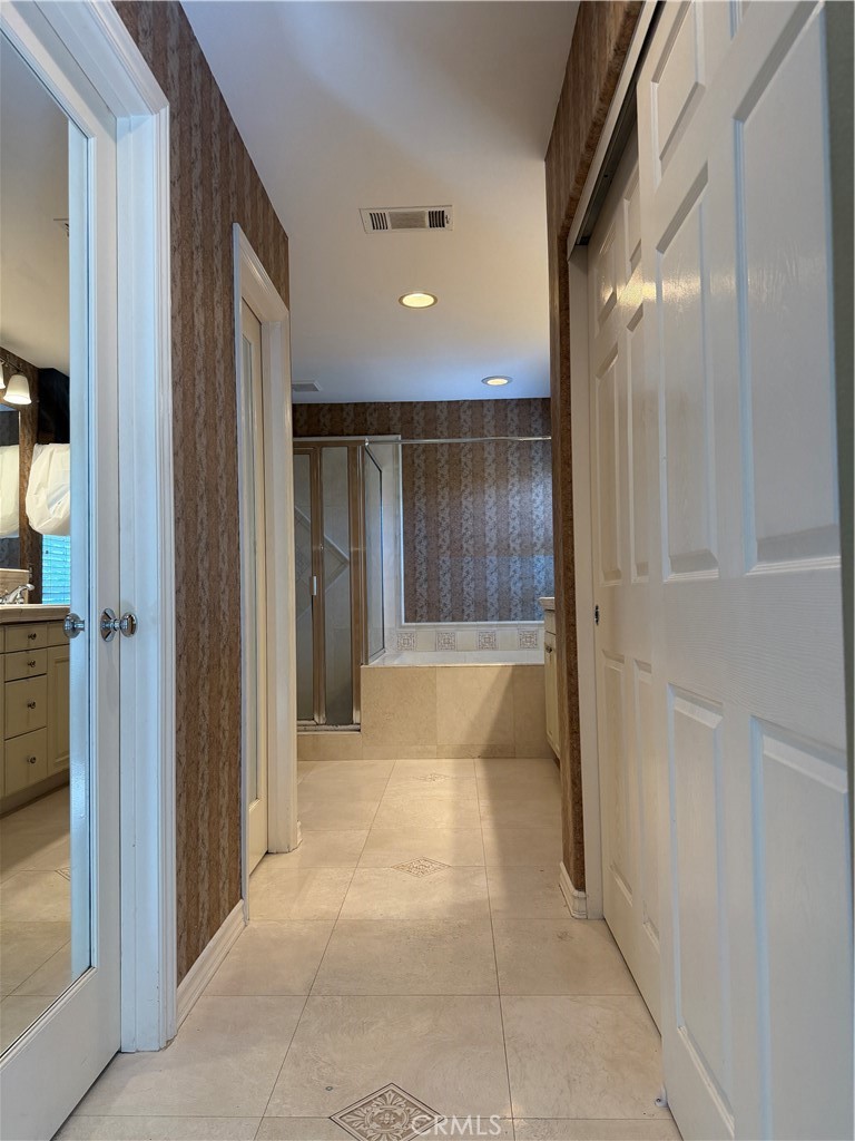 16333 Fox Hollow Property Photo 29