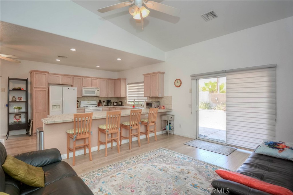 12840 Hidalgo Property Photo 15