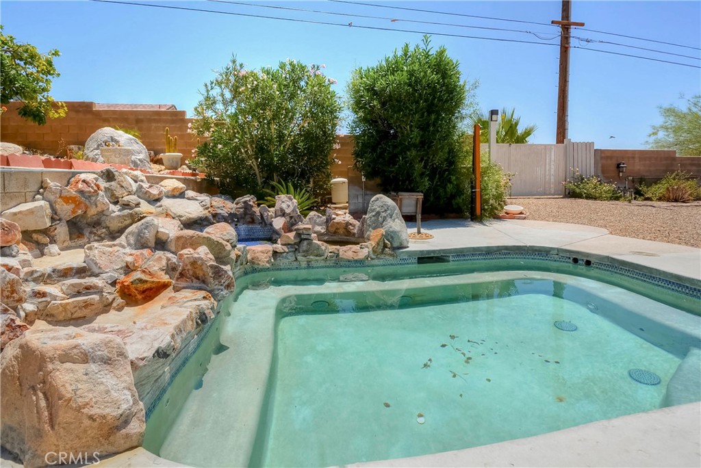 12840 Hidalgo Property Photo 41