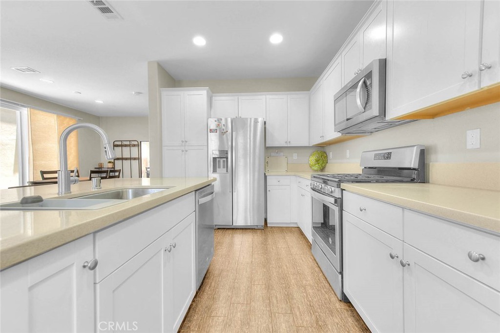 8836 Banyan Avenue Property Photo 7