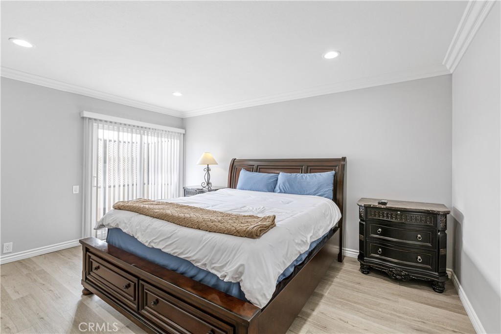 115 N Almansor 37 Property Photo 8