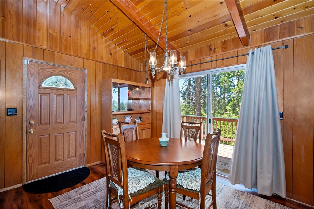 28976 Alder Terrace Property Photo 6