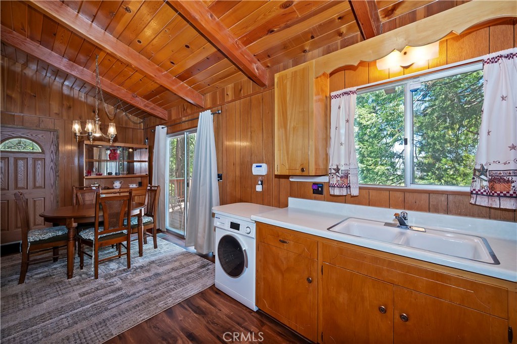 28976 Alder Terrace Property Photo 11